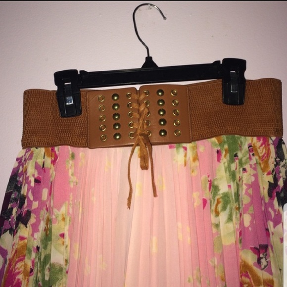 Floral summer maxi skirt - Picture 2 of 2